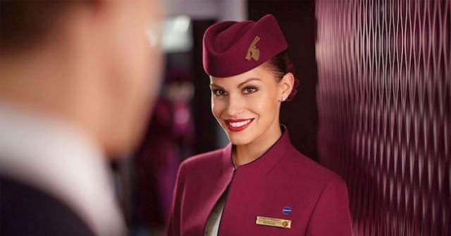 Como ser comissário de voo na Emirates, Etihad, LATAM ou Azul?
